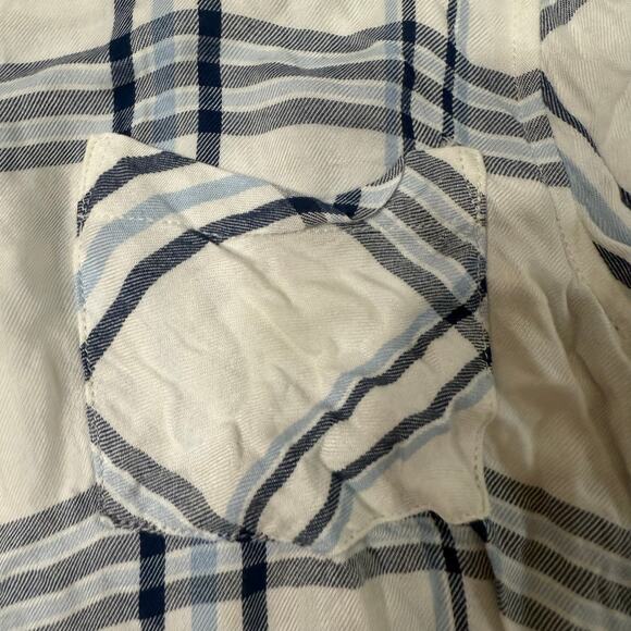 Woolrich Women’s M Plaid Long Sleeve Button Down Flannel Shirt - Picture 9 of 9